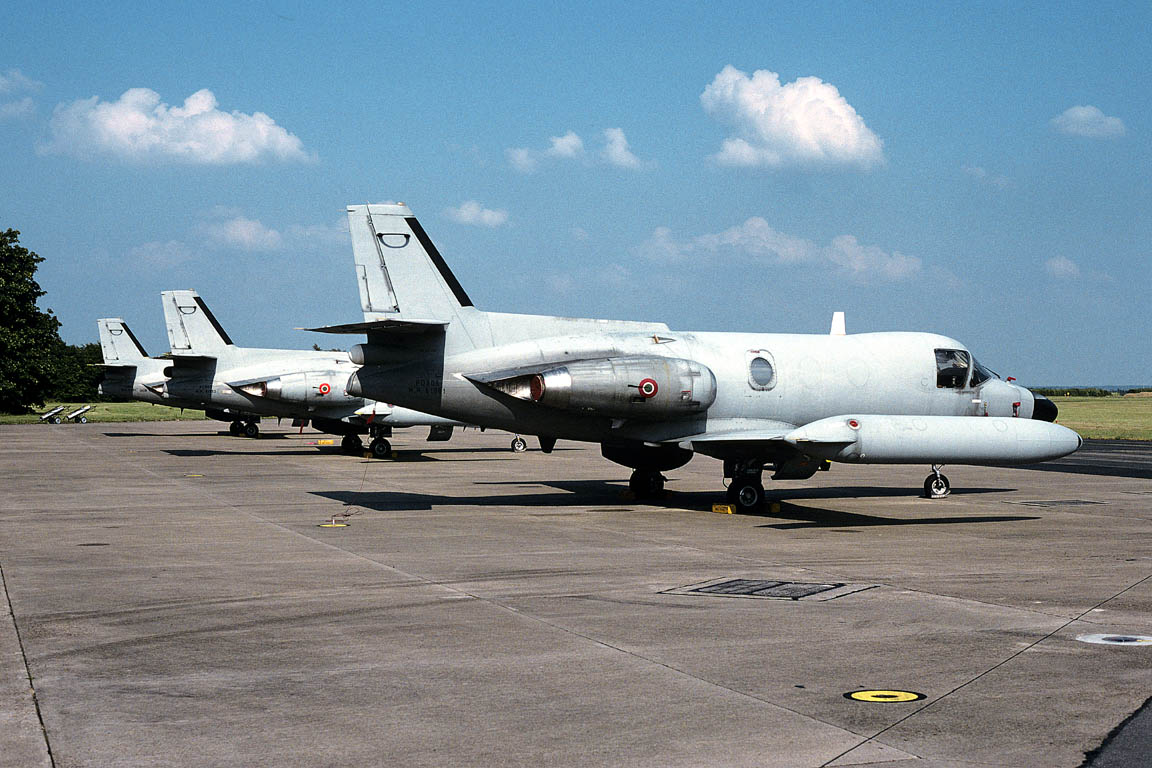 CSL06046 PD808GE MM61951
