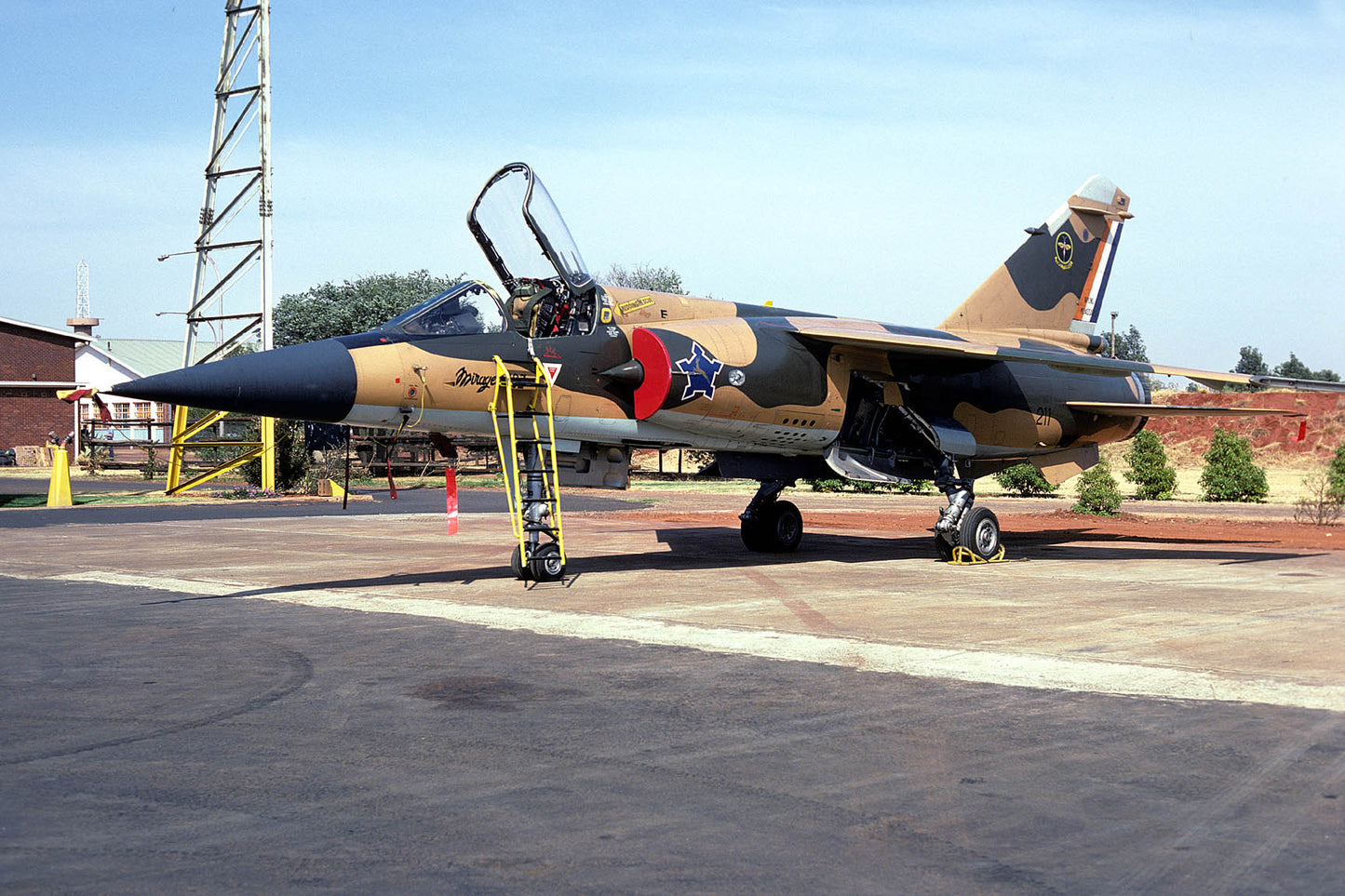 CSL06439 MIRAGE F1CZ 211