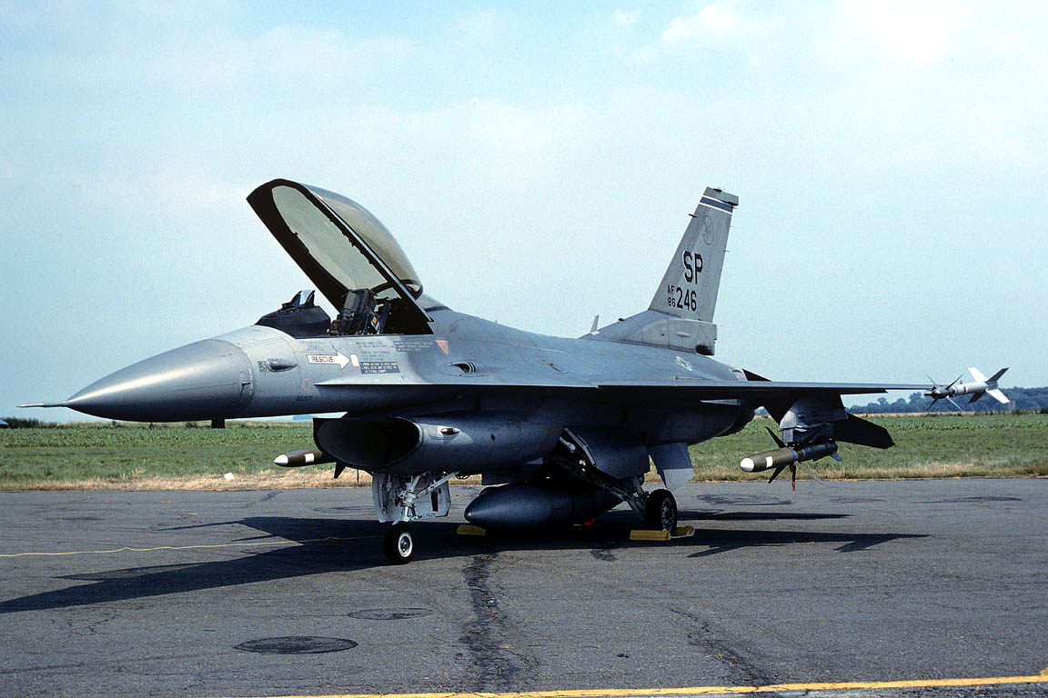 CSL06978 F-16C FIGHTING FALCON 86-0246/SP