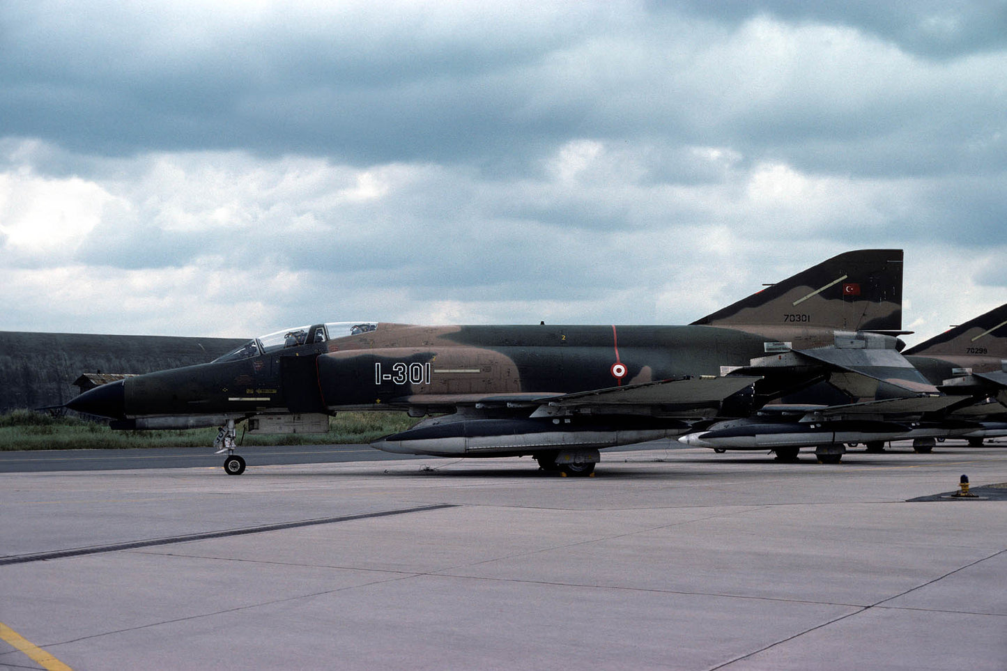 CSL07029 F-4E PHANTOM II 77-0301/1-301