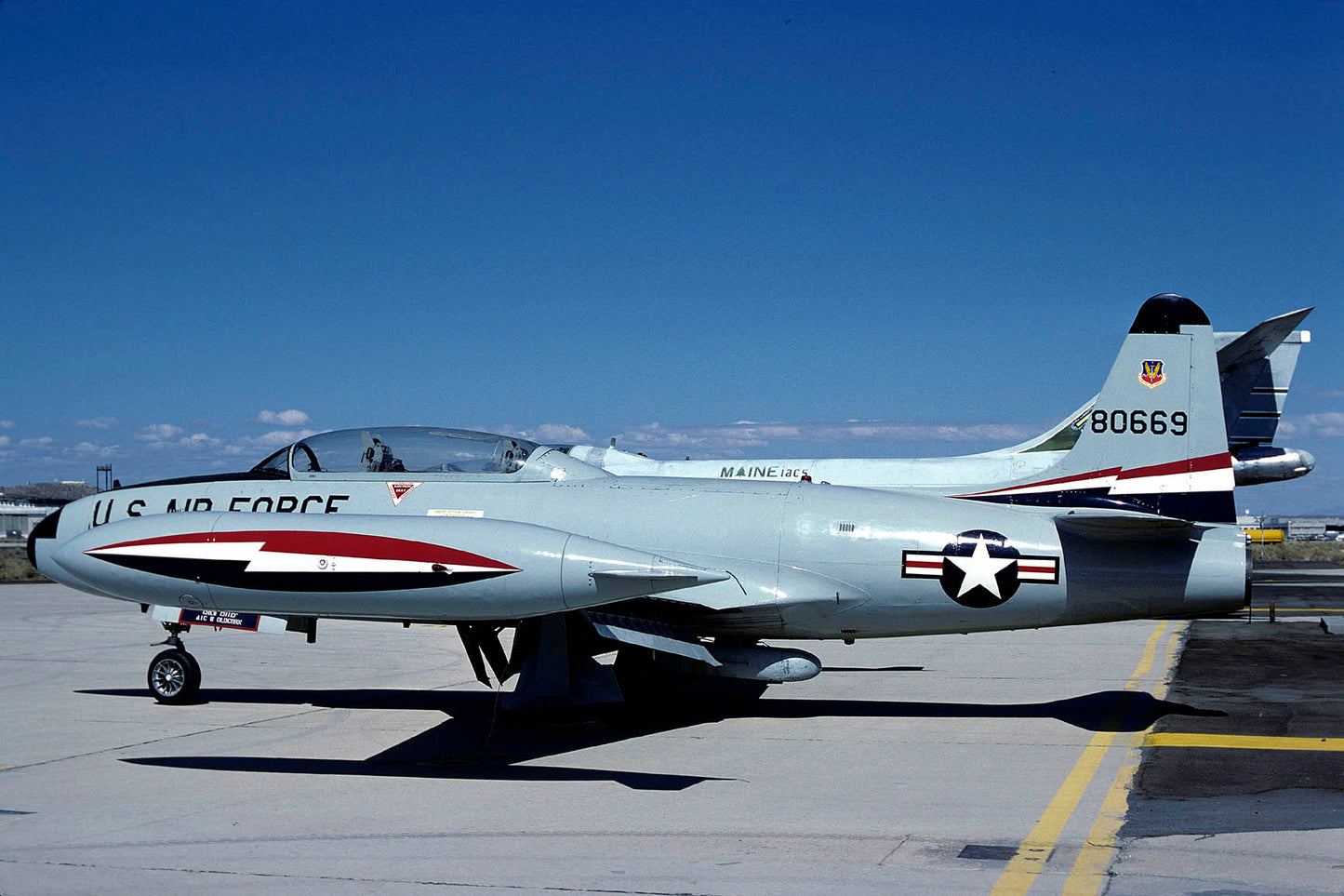 CSL07105 T-33A SHOOTING STAR 58-0669