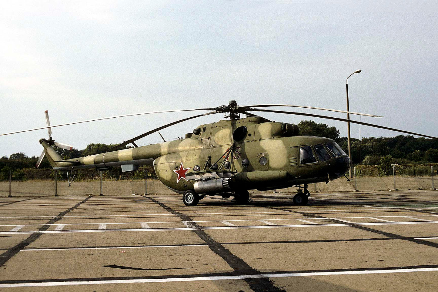 CSL07148 Mi-8T HIP 43 red
