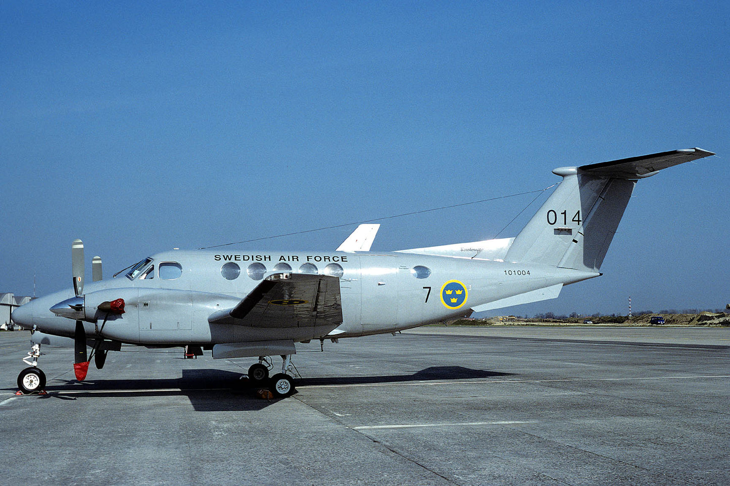 CSL07236 BEECH 200 101004/014