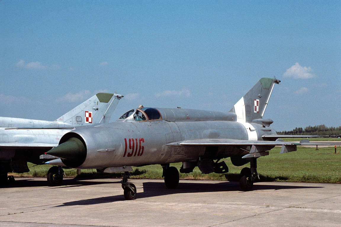 CSL07857 MiG-21MF FISHBED 1916