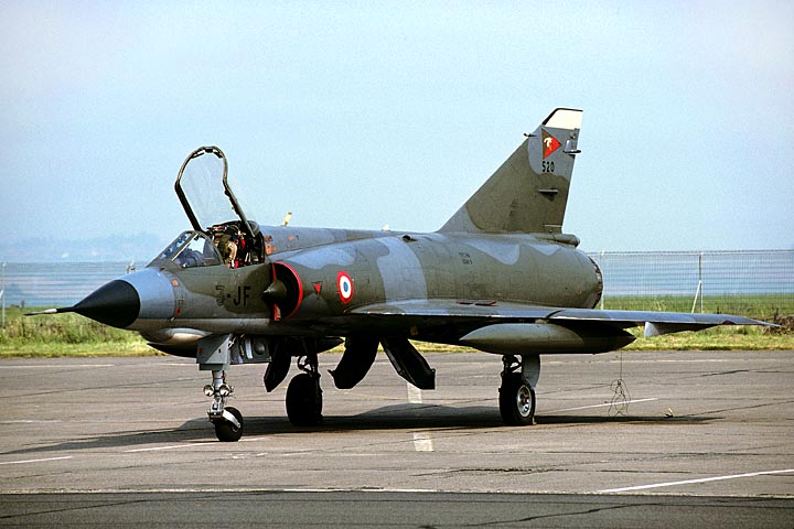 CSL07906 MIRAGE IIIE 520/3-JF