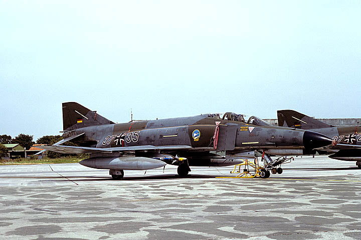 CSL07907 F-4F PHANTOM II 37+35