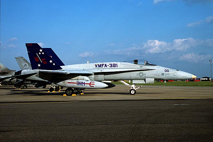 CSL07916 F-18A HORNET 161960/MG00