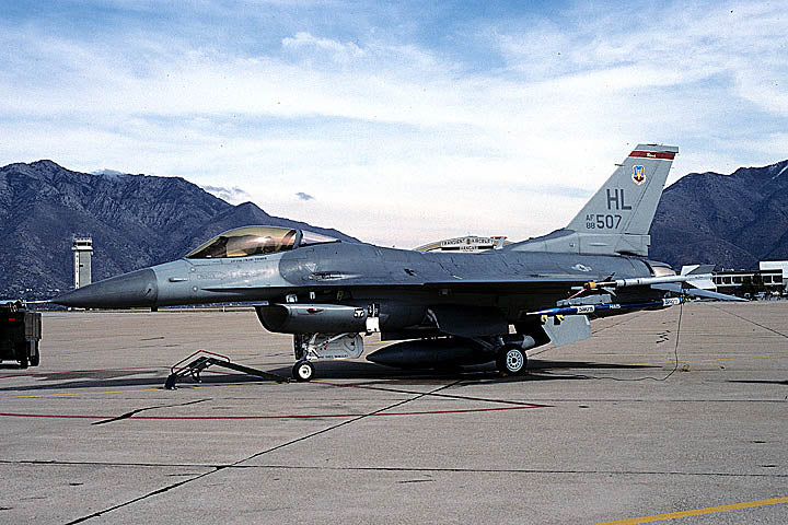 CSL07917 F-16C FIGHTING FALCON 88-0507/HL