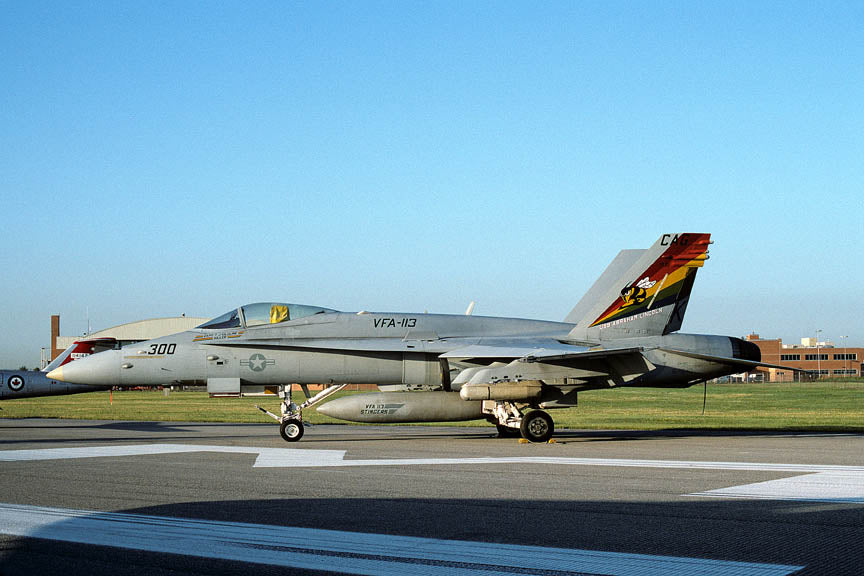 CSL07936 F-18C HORNET 164840/NK300