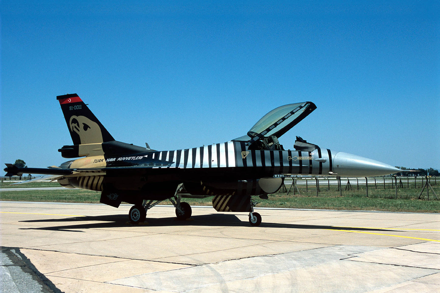 CSL07943 F-16C FIGHTING FALCON 91-0011