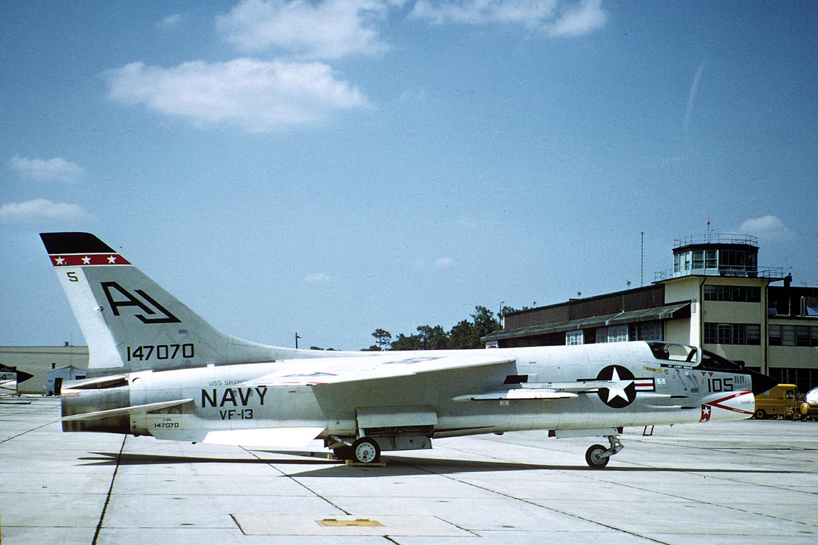CSL07993 F-8D CRUSADER 147070/AJ105