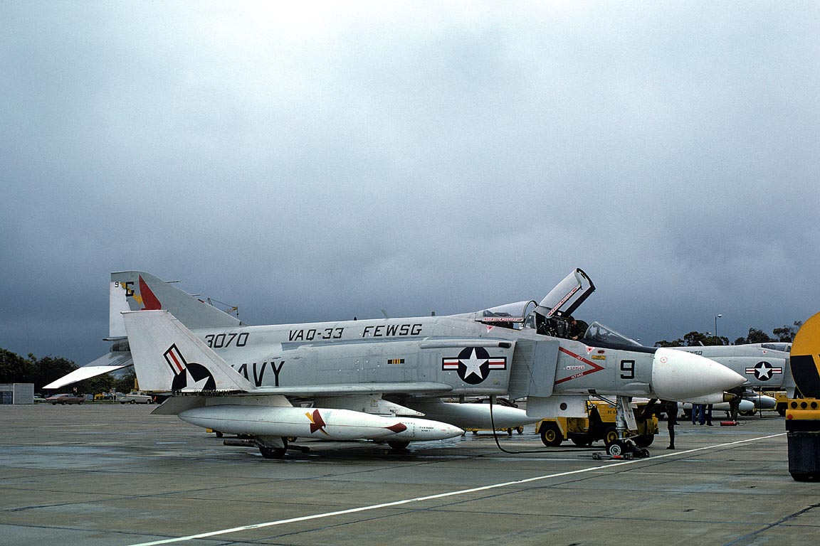 CSL08023 F-4N PHANTOM II 153070/GD9