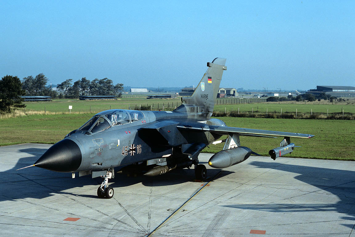 CSL08039 TORNADO IDS 45+16