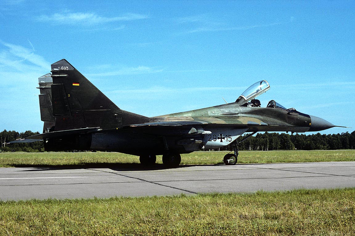 CSL08242 MiG-29G FULCRUM 29+15