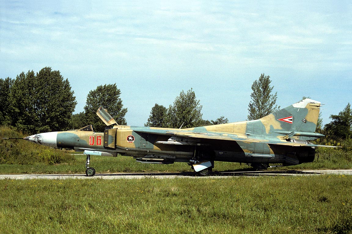 CSL08252 MiG-23MF 06