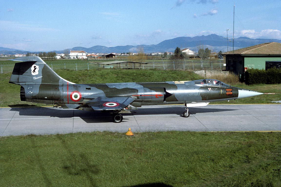 CSL08280 F-104S/ASA STARFIGHTER MM6923/9-51
