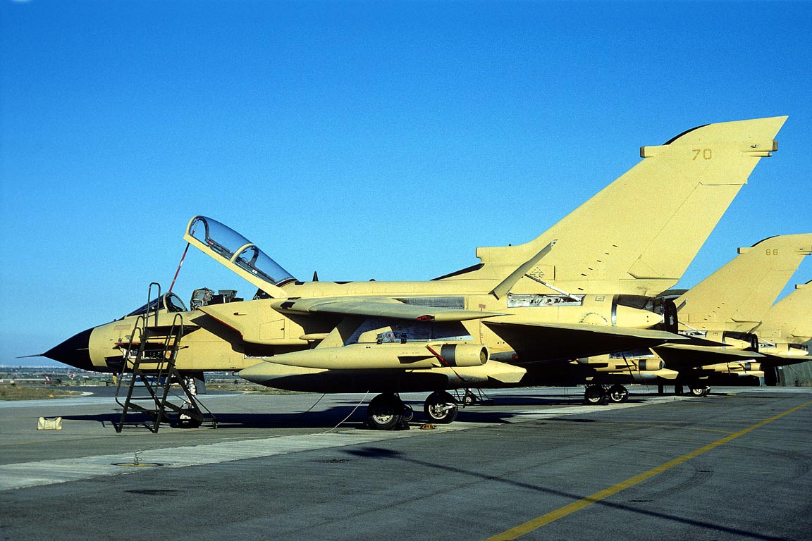 CSL08312 TORNADO IDS MM7070