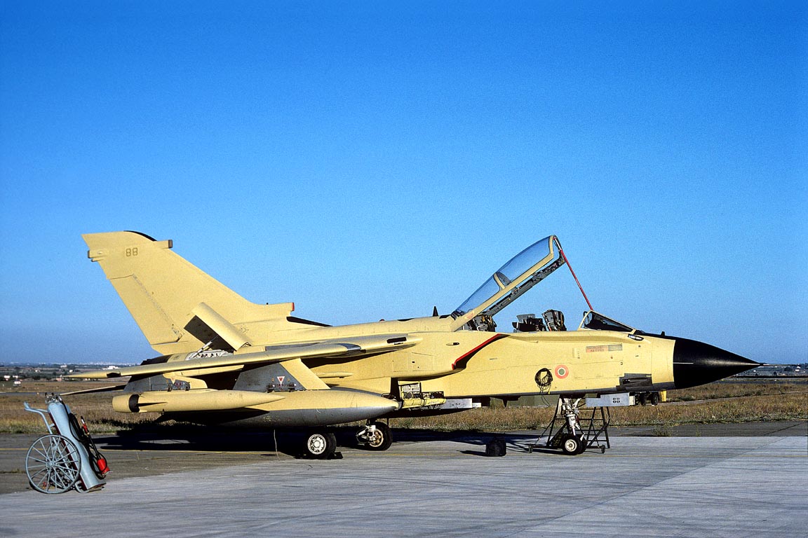 CSL08313 TORNADO IDS MM7088