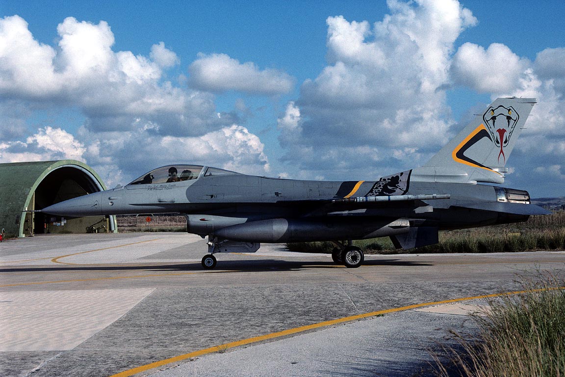 CSL08361 F-16A FIGHTING FALCON MM7244