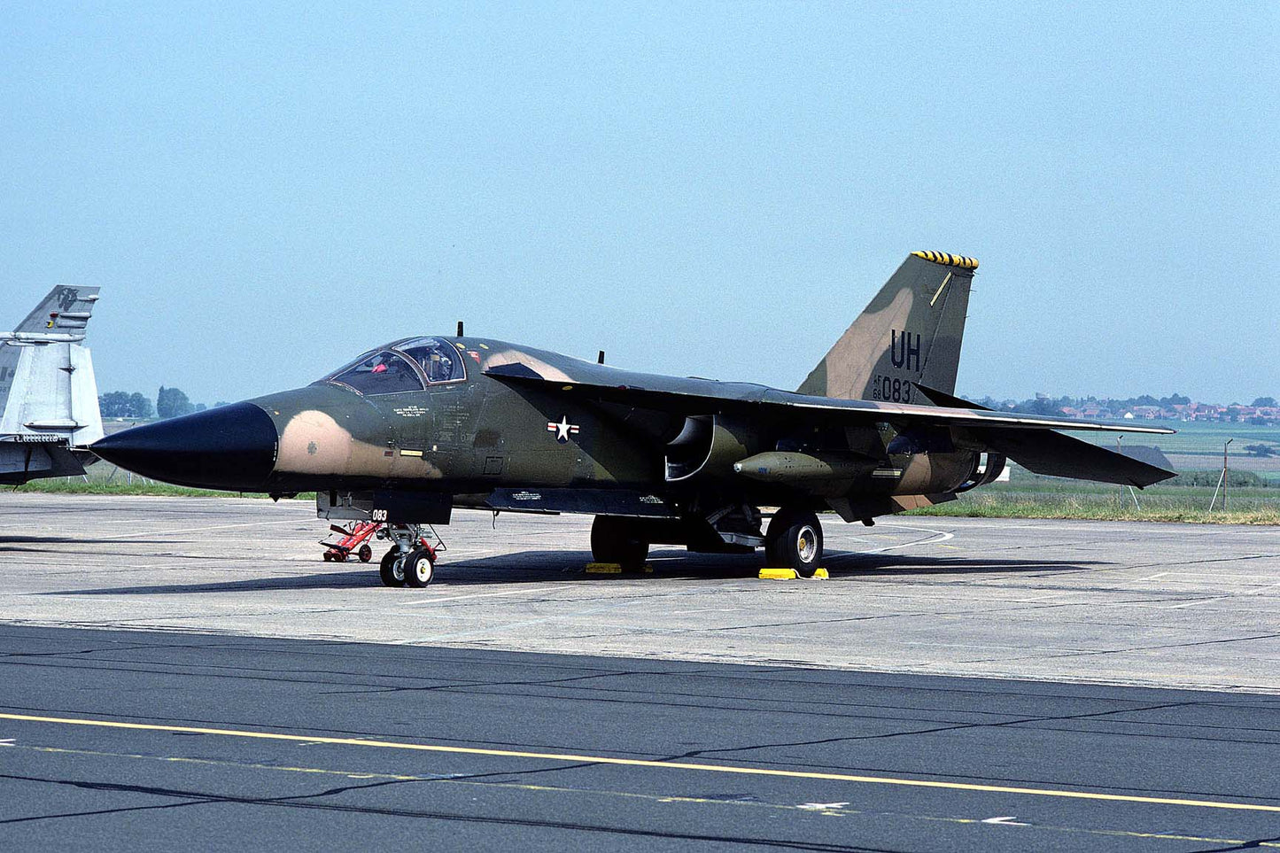 CSL08385 F-111E AARDVARKS 68-0083/UH