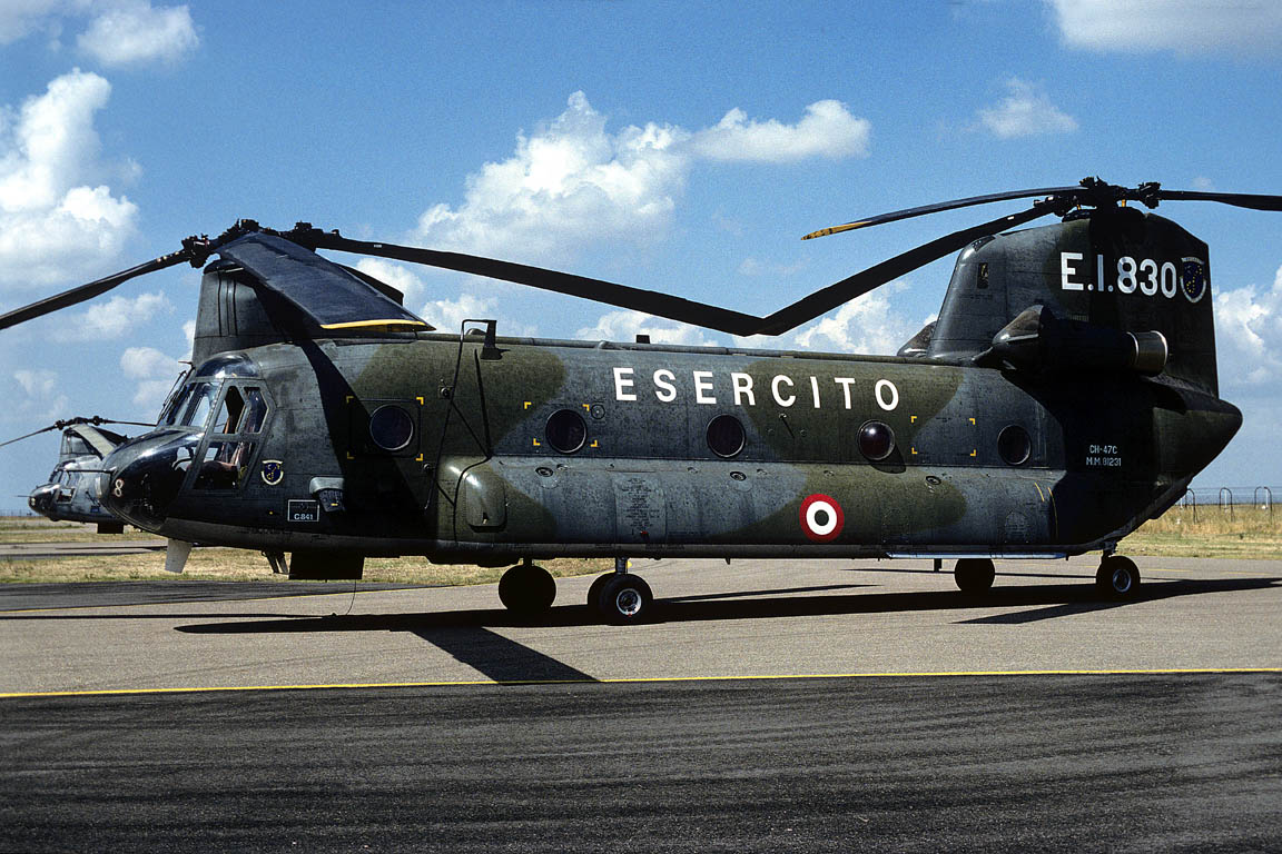 CSL08394 CH-47C CHINOOK MM81231/EI-830