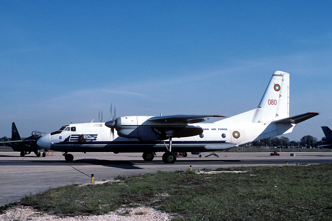 CSL08527 An-26 080