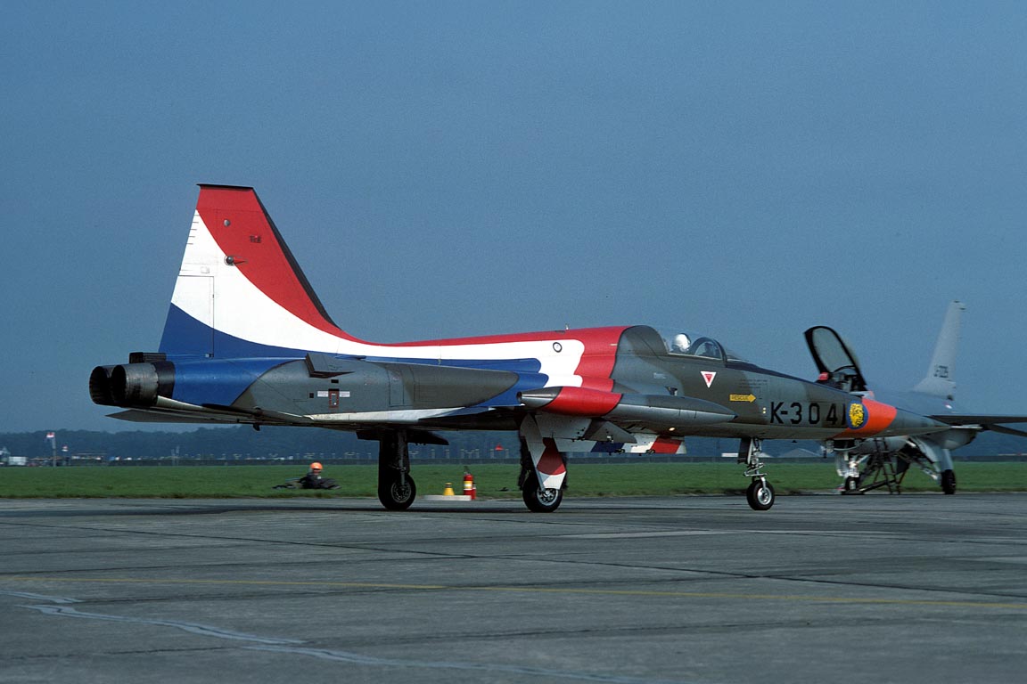 CSL08544 NF-5A FREEDOM FIGHTER K-3041