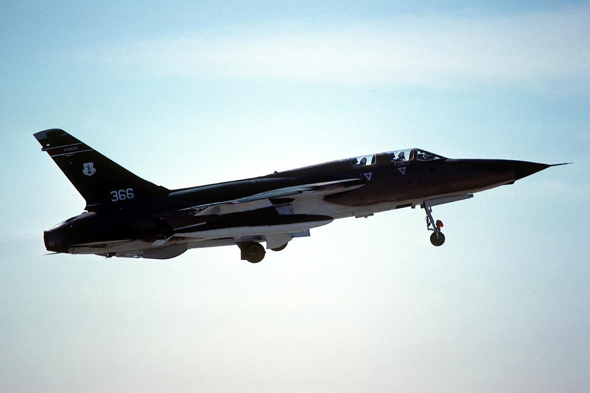 CSL08567 F-105F THUNDERCHIEF 63-8366