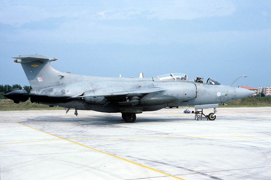 CSL08710 BUCCANEER S2B XW542