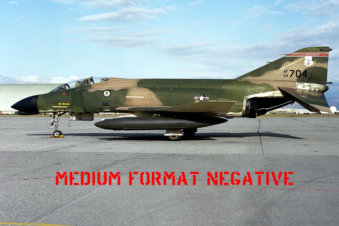 NE000263 F-4C PHANTOM II 64-0704