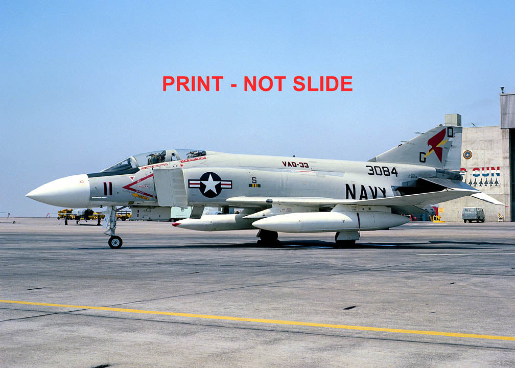 P00076 F-4J PHANTOM II 153084/GD11