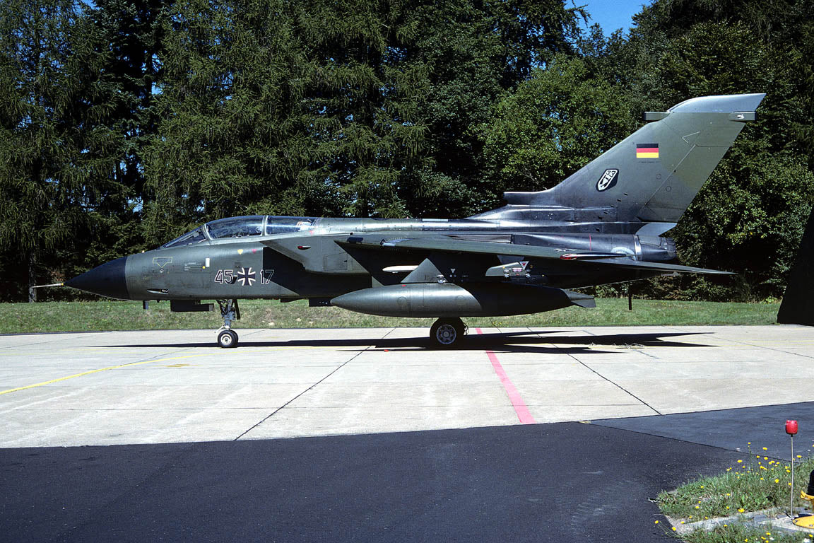 CSL00145 TORNADO IDS 45+17