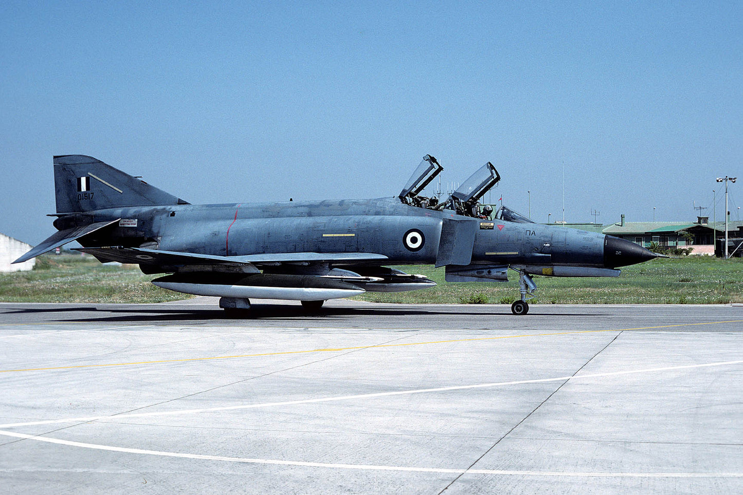 CSL05102 F-4E PHANTOM II 01517 (72-1517)