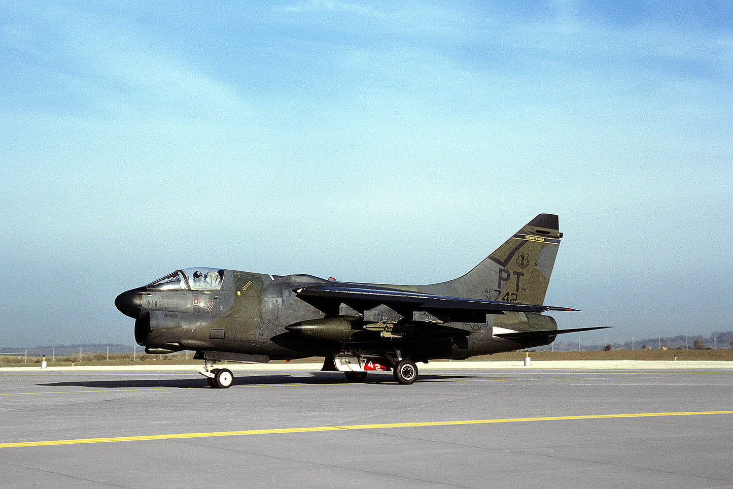 CSL05362 A-7D CORSAIR II 74-1742