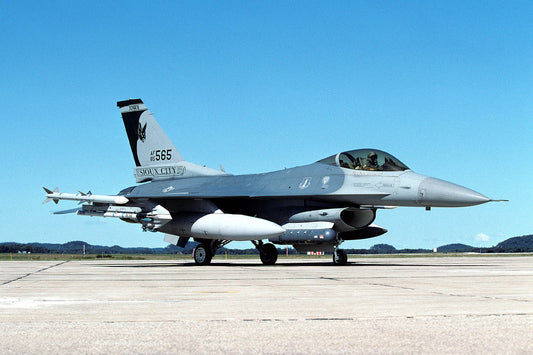 CSL06093 F-16C FIGHTING FALCON 85-1565