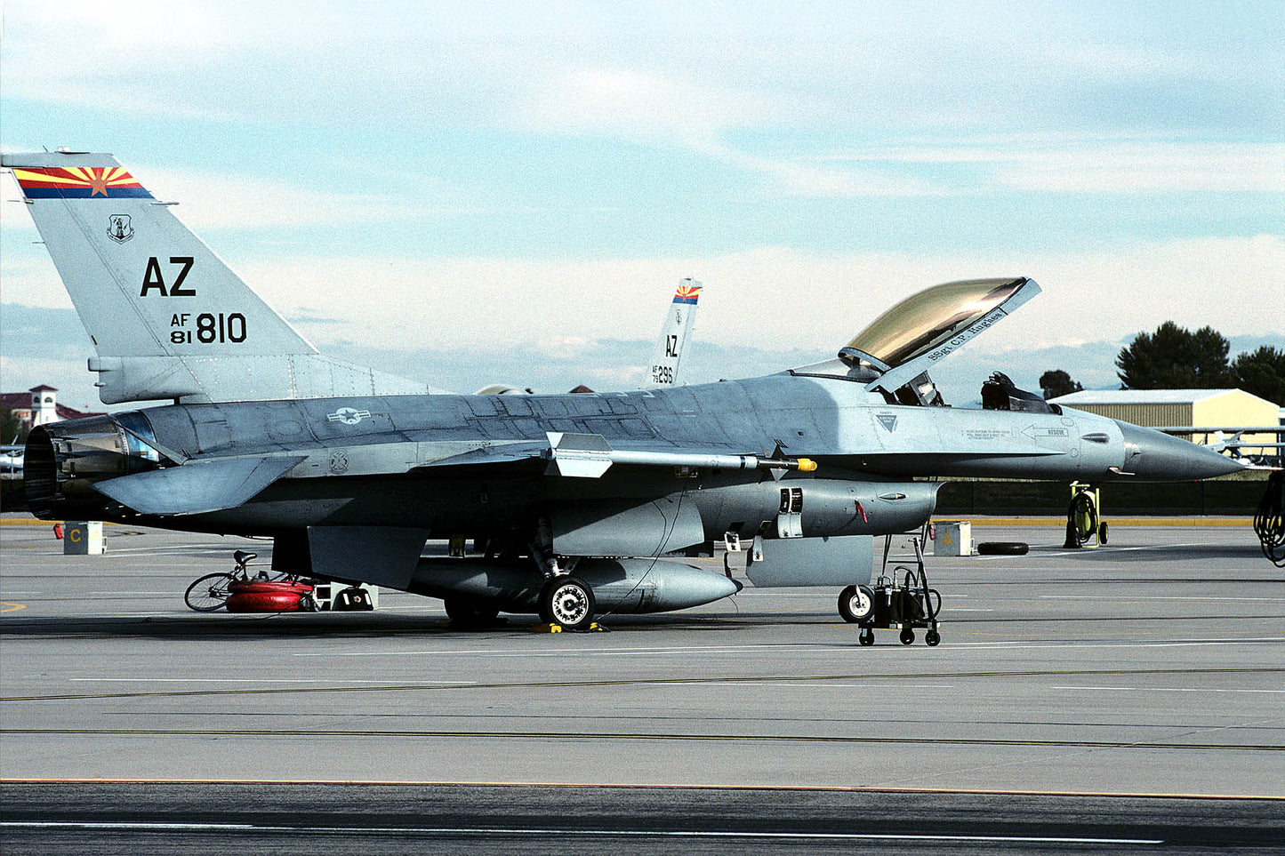 CSL06095 F-16A FIGHTING FALCON 81-0810/AZ