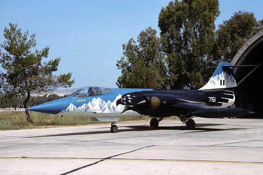 CSL06122 F-104G STARFIGHTER 7151 'Mount Olympo'