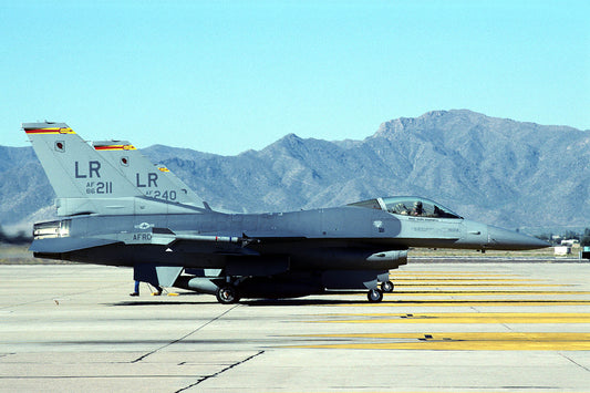 CSL06216 F-16C FIGHTING FALCON 86-0211/LR