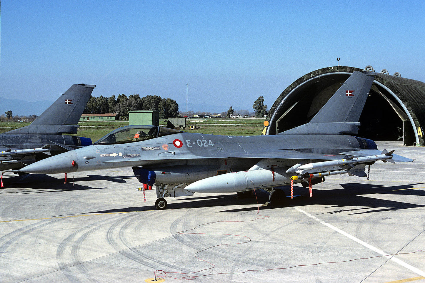 CSL06304 F-16A FIGHTING FALCON E-024