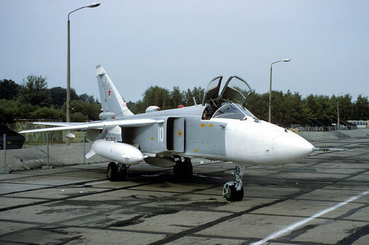 CSL06385 Su-24 FENCER 10 White