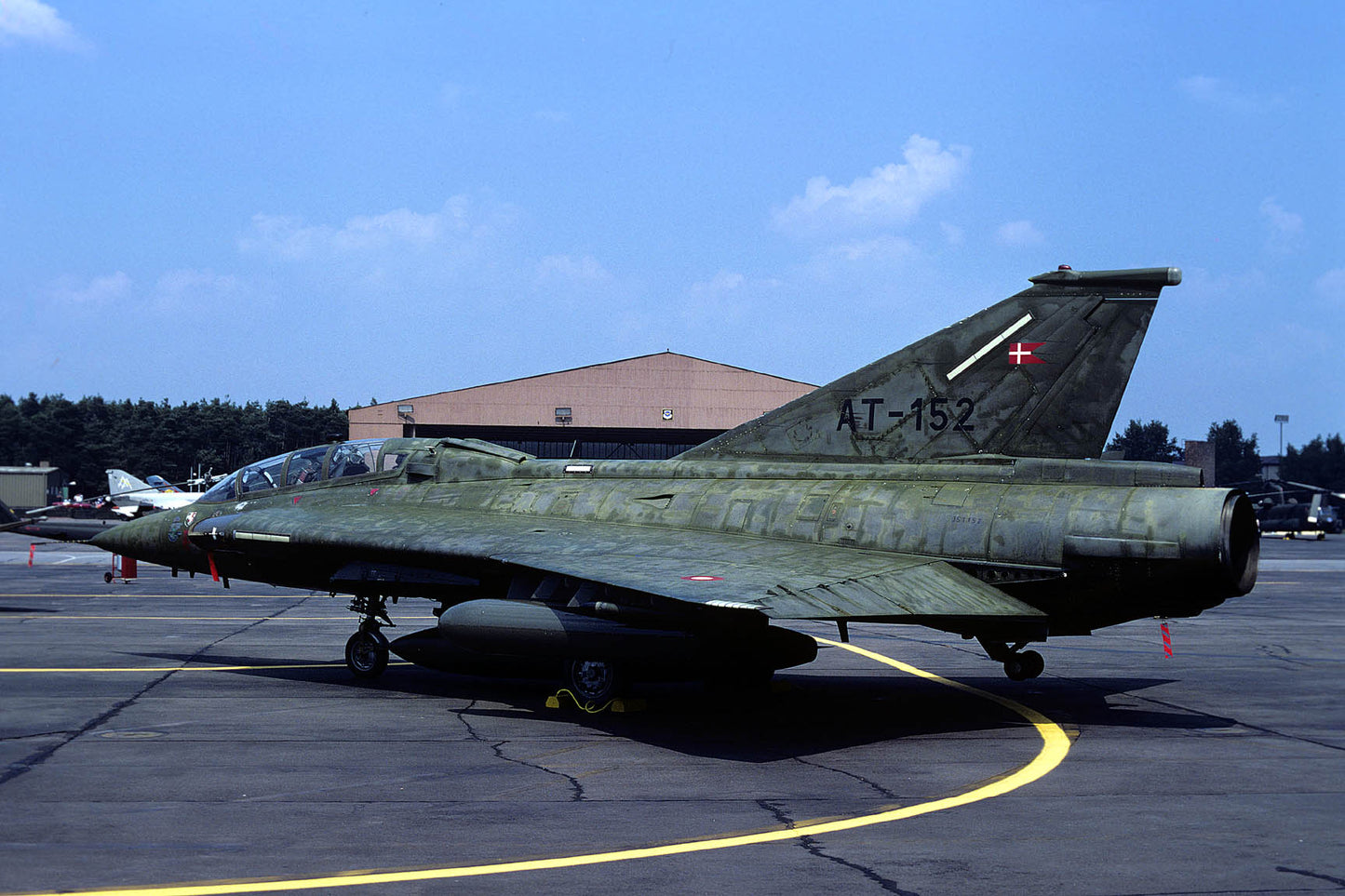 CSL06476 TF35 DRAKEN AT-152