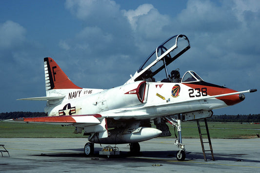 CSL06482 TA-4J SKYHAWK 155105/F238