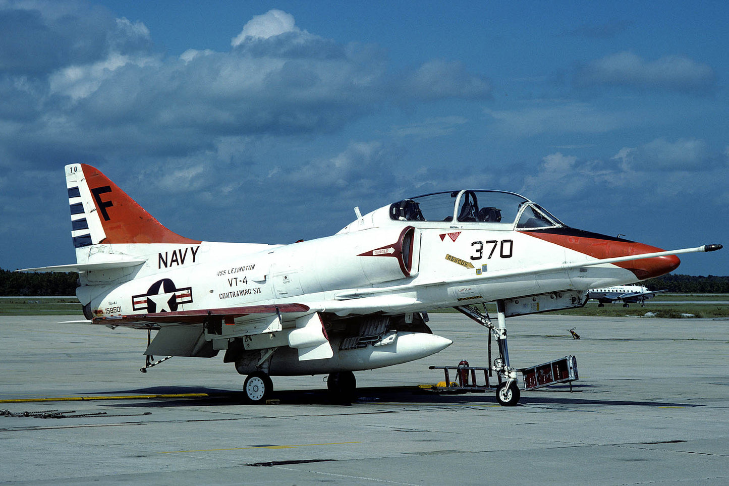 CSL06485 TA-4J SKYHAWK 158501/F370