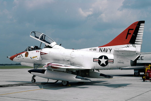 CSL06487 TA-4J SKYHAWK 158140/F237