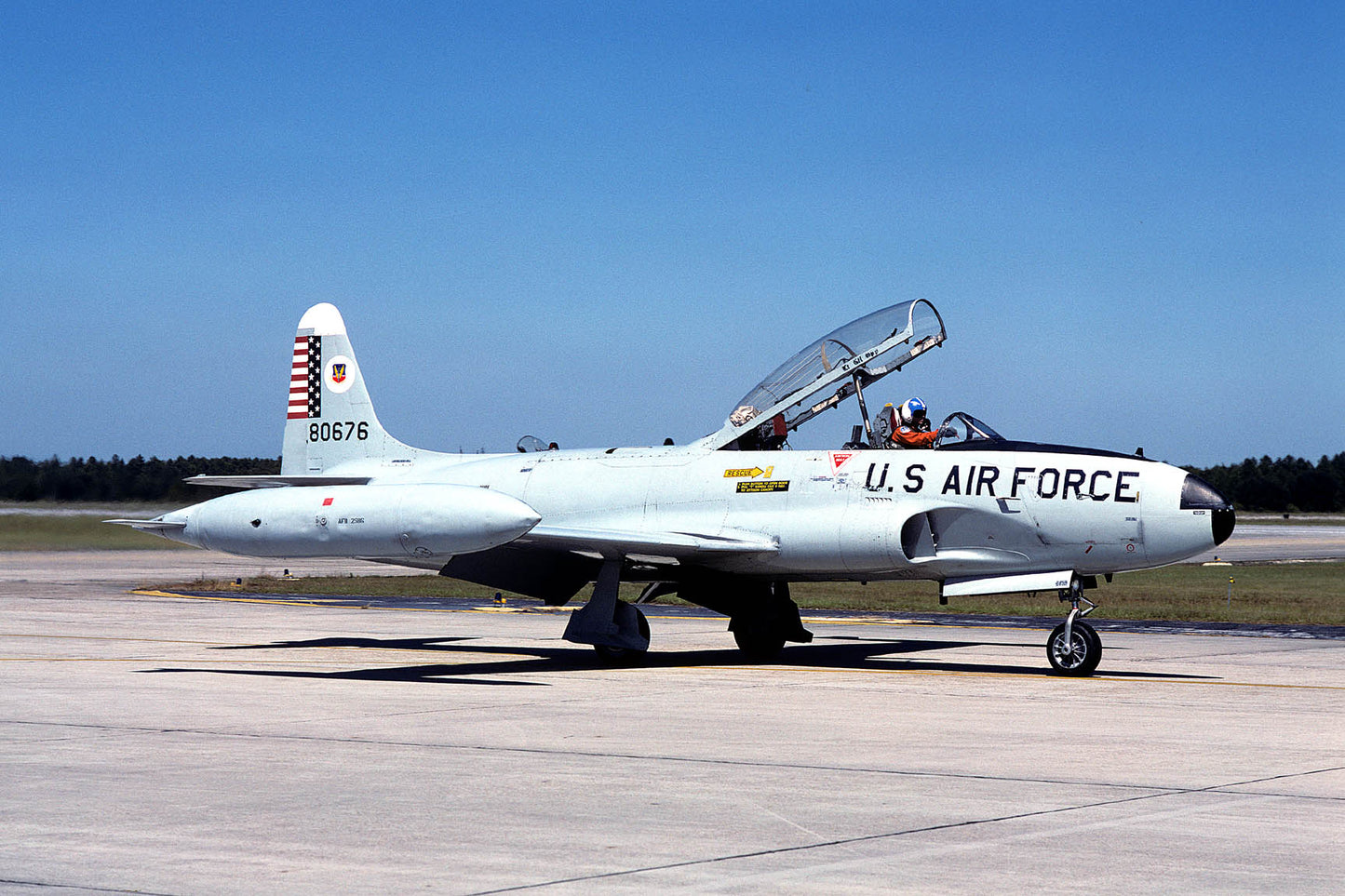 CSL06488 T-33A SHOOTING STAR 58-0676