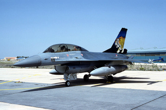 CSL06533 F-16B FIGHTING FALCON J-068