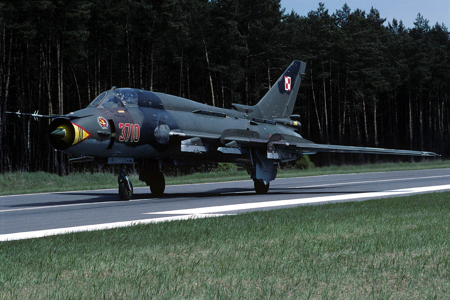 CSL06616 Su-22M-4 FITTER 3710