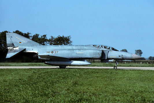 CSL06664 F-4F PHANTOM II 38+27
