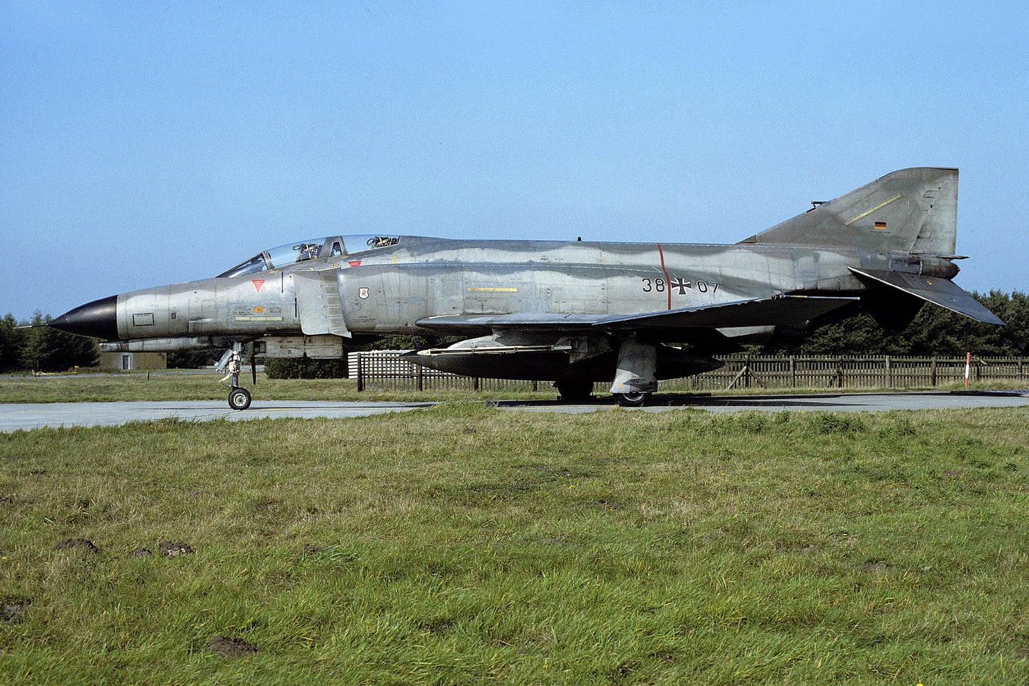 CSL06667 F-4F PHANTOM II 38+07