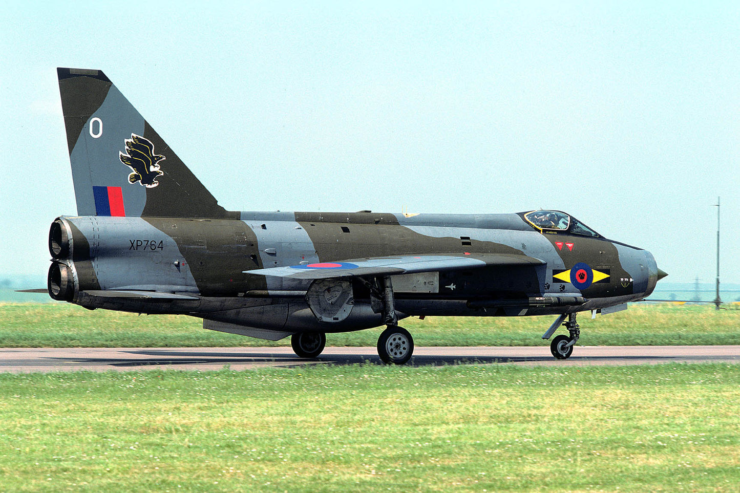 CSL06688 LIGHTNING F3 XP764/O